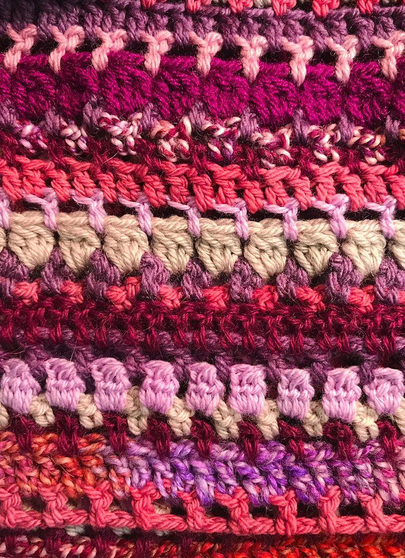 crimson-clever-crochet-projects-scrap-yarn-striped-scarf-02-800×1100