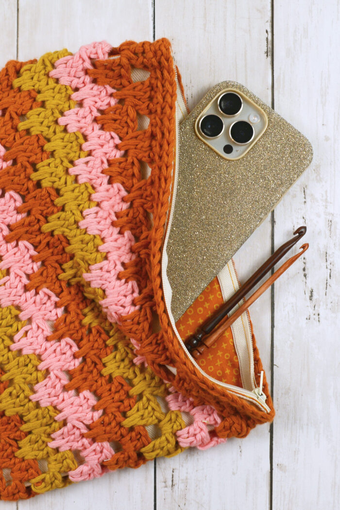 Sunset Large Zipper Bag Crochet Pattern - Image 3