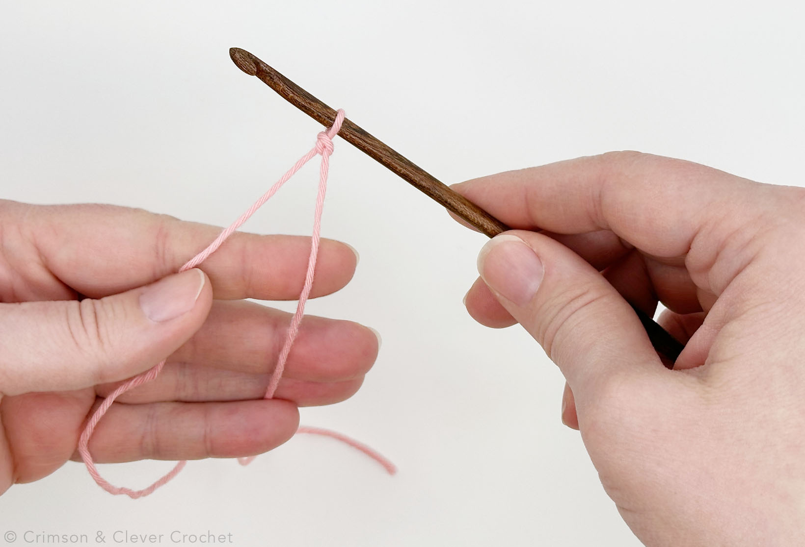 Step 1: make a slip knot and place on crochet hook.